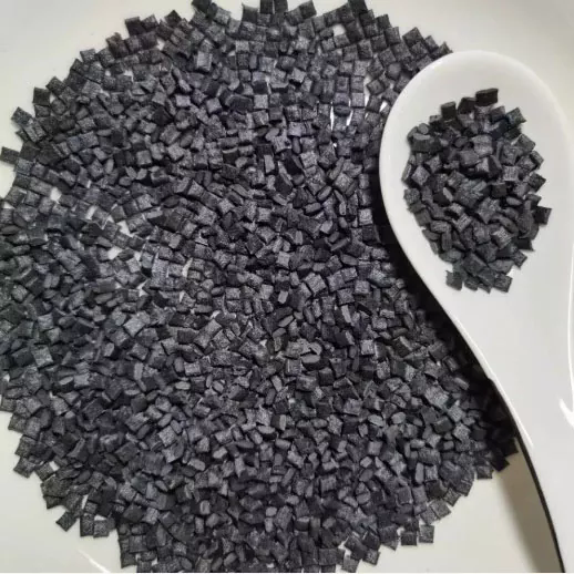 ¿Qué son los pellets de plástico de ingeniería?